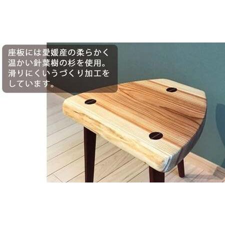 ふるさと納税 リノベーション家具 (HIME Re 家具)「おむすびスツール」廃棄される無垢座卓＋愛媛産杉 家具職人手づくり【TOKI家具館メンテナン.. 愛媛県新居浜市の画像