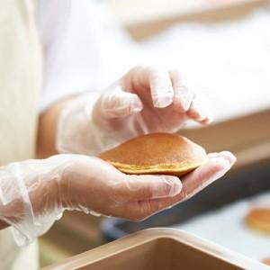 ふるさと納税 とろける湧水餅3個入/ もてもてどら焼き4個 SWAG002 山梨県昭和町の画像