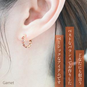 ふるさと納税 K18イエローゴールド　ガーネット　フープピアス 管理番号686518 218-106-GAR 山梨県笛吹市の画像