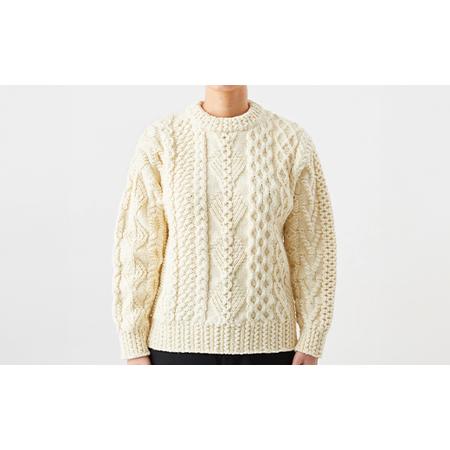 ふるさと納税 ≪先行予約≫【THISISASWEATER.】A2 : A SWEATER IS LOVE. -WHITE ホワイト セーター 服 洋服 ユニセックス メンズ レディース ブ.. 山形県山辺町の画像
