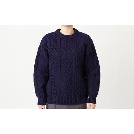 ふるさと納税 ≪先行予約≫【THISISASWEATER.】A2 : A SWEATER IS LOVE. -NAVY ネイビー セーター 服 洋服 ユニセックス メンズ レディース ブラ.. 山形県山辺町の画像