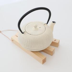 木製 鍋敷き  天然木 無垢材 耐熱  キッチン用品  ヒノキ  日本製  【プラ板】 kitoen（木と縁） 岡山県岡山市