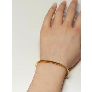 ふるさと納税 【K18イエローゴールドバングル】平打ちデザインが上品でスマートなバングル 深みある大人カラーが人気 K18-B002 ジュエリー 滋賀県大津市の画像