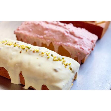 ふるさと納税 ローカーボケイク 苺ホワイトチョコルーフ 1本 低糖質 ケーキ いちご ホワイトチョコ スイーツ お菓子 福岡県嘉麻市_3