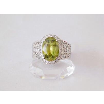 ふるさと納税 [ふるなび限定][一点もの]Pt900 スフェーン(4.86ct)ダイヤモンドリング K53 K06094-H FN-Limited-SP 山梨県甲府市