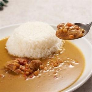 ふるさと納税 コスモ食品レトルトチキンカレー3種詰め合わせ(計12食)_惣菜・加工品 カレー  _【1555423】 千葉県いすみ市の画像