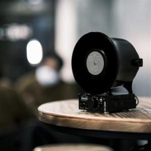 ふるさと納税 スタックアンプ/金属製ホーンスピーカー型(ブラック)NMP-1B3B_家電製品 TV・オーディオ・カメラ  _【1578568】 大阪府枚方市_1