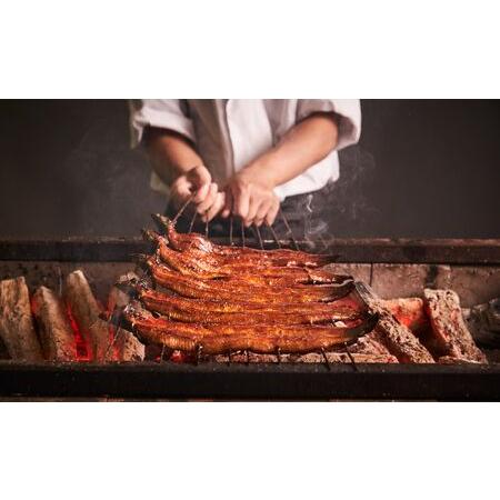 ふるさと納税 【高島屋選定品】＜炭焼きうなぎの魚伊＞炭火焼うなぎ蒲焼（3尾）_OS010-0035 大阪府大阪市_1