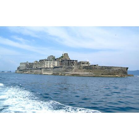 ふるさと納税 【7営業日以内発送】軍艦島 上陸 ツアー 2名様分 チケット ／ 産業革命遺産 乗船 優待券 軍艦島コンシェルジュ ツアー クルーズ 軍.. 長崎県長崎市_3