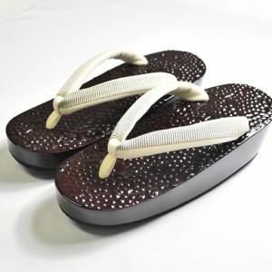 ふるさと納税 女性用石目塗り舟形1足　Sサイズ(21cm〜22.5cm)　【07208-0192-1】 福島県喜多方市の画像