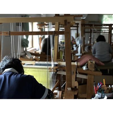 ふるさと納税 爪掻本綴織名古屋帯「華（黒共）」　最高級 1点物 綴織 織物 シルク 関東巻き 清原織物  西陣織最古 名古屋帯 AQ-0002_01 滋賀県守山市_4