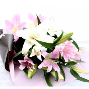 ふるさと納税 【母の日ギフト】カサブランカとピンク百合の花束《遅れてごめんね》＜出荷開始：5/18までのお届け 当店おまかせ＞【母の日 ギフト.. 大阪府門真市_4