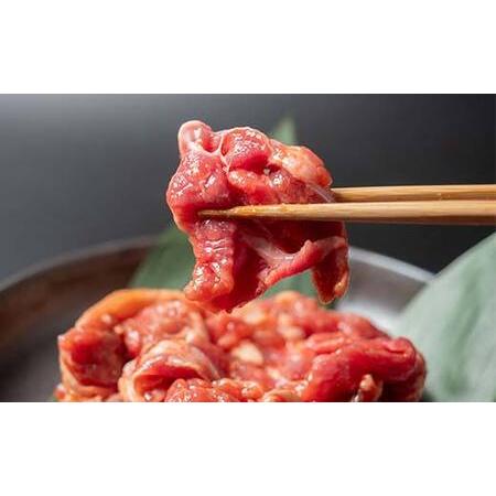 ふるさと納税 旨味子ヒツジジンギスカン(味付け) 300g×6 計1.8kg ジンギスカン 羊肉 子ヒツジ肉 子ヒツジ 焼肉 BBQ 丸焼き 味付き添い人 味付き添い人肉 タレ .. 北海道釧路市