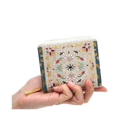 ふるさと納税 【文庫屋大関】二つ折りファスナーミニ財布 黄金のタピ【皮革工芸品】財布 二つ折り 小物 お札 カード 小銭 コンパクト 牛革 手作.. 東京都墨田区の画像