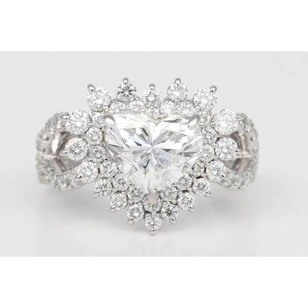 ふるさと納税 [ふるなび限定][一点もの]ハートシェイプダイヤモンド(2.200ct)プラチナリング R120 K06143-H FN-Limited-SP 山梨県甲府市