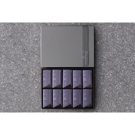 ふるさと納税 PATISSERIE ASAKO IWAYANAGI タブレットショコラ10枚詰合せ[スイーツ デザート 洋菓子 チョコ お取り寄せ グルメ ギフト プレゼ.. 東京都世田谷区