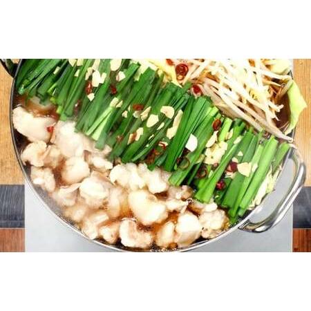 ふるさと納税 【3カ月定期便】 博多もつ鍋 （醤油味） 3人前×3回 計9人前 もつ鍋 モツ鍋 もつ モツ 牛もつ 鍋 醤油 冷凍 福岡県 北九州市 福岡県北九州市_2