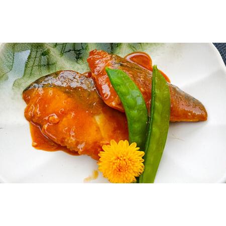 ふるさと納税 ストックに最適！老舗の味噌で煮込んだサバの味噌煮 16パック 島根県松江市/株式会社山光食品[ALHZ001] 島根県松江市の画像
