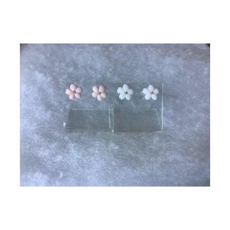 ふるさと納税 【サンゴ】桜ドロップ イヤリング ヒメサンゴ ダイヤ K18G 高知県南国市の画像
