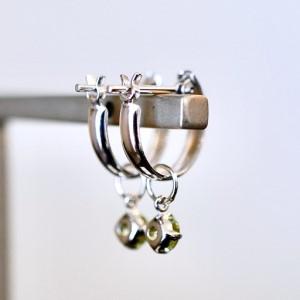 ふるさと納税 Pt900 プラチナ 2WAY ピアス 地金 ペリドット フープピアス(直径10mm) 保証書付 SMK-5249 SWAD098-peri 山梨県昭和町の画像