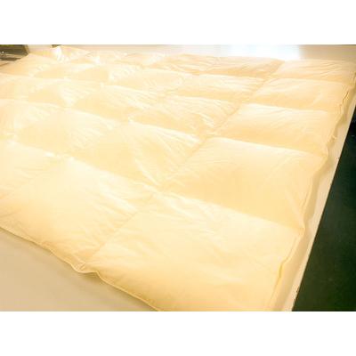 ふるさと納税 230本ブロード肌掛け羽毛布団 ダウン85％使用 羽毛量0.6kg 肌掛けダブルサイズ（キナリ） [h126] 山梨県北杜市_1