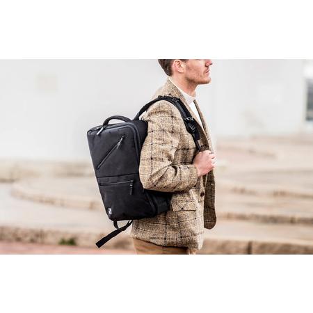 ふるさと納税 【ハーヴェストレーベル】 2WAYリュック HO-0272 ブラック (BLK) - 使いやすさと耐久性、旅も日常もこのバッグともっと自由に 大阪府東大阪市の画像