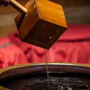 ふるさと納税 【琉球泡盛】瑞泉酒造　3年古酒「瑞泉壷3升（巻）」5,400ml 沖縄県南風原町_2