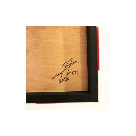 海外品 ふるさと納税 「花と蝶」手染め紅型パネル　新垣優香（紅型作家） 沖縄県読谷村 【SKC1437013796】(50600円)