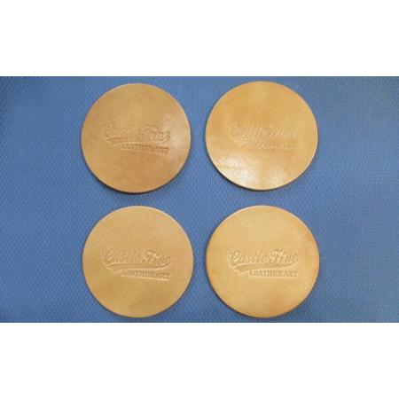 ふるさと納税 レザーコースター（ナチュラル）85×85×3mm【キャッスルファイブレザーアート】 雑貨 日用品 牛革 手作り  秋田県五城目町_1