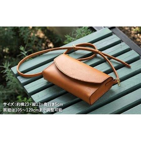 ふるさと納税 【経年変化を楽しむ本革製品】BOX ショルダー バック 本革 《糸島》【BLESS】 [AAA022] 福岡県糸島市の画像