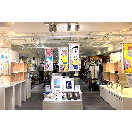 ふるさと納税 浮世絵 ドラえもん手ぬぐい タペストリー「ドラミちゃん」《W400xH950（mm）》手摺りの千社札 新潟県加茂市_1