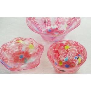 ふるさと納税 鉢 【琉球ガラス 匠工房】波の花 鉢 3点セット（ピンク） 沖縄県恩納村_1
