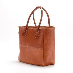 ふるさと納税 栃木レザー使用｜ソフトな手触り 本革 A4も入る大容量 本革トートバッグ｜Tote bag 03 L｜チョコ｜minca（全6色） 栃木県栃木市の画像