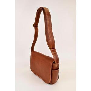 ふるさと納税 【minca】栃木レザーのショルダーバッグ01S 斜めがけ ミニサイズ ソフトな手触り/Shoulder bag 01/S/チョコ　545【かばん ファッシ.. 栃木県栃木市の画像