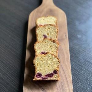 ふるさと納税  湯布院のフレンチシェフがつくったチョコレートケーキ　ケーク・ブラン・ユフイン\u0026ケーク・ノワール・ユフイン　セット【La V.. 大分県由布市_1