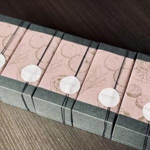 ふるさと納税  湯布院のフレンチシェフがつくったチョコレートケーキ　ケーク・ブラン・ユフイン\u0026ケーク・ノワール・ユフイン　セット【La V.. 大分県由布市_4