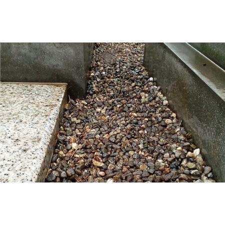 ふるさと納税 お墓清掃サービス（お線香・供花付き）【公益社団法人横須賀市シルバー人材センター】 [AKCV001] 神奈川県横須賀市の画像