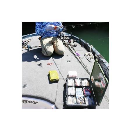 新春セール ふるさと納税 山岡計文プロによるバスフィッシングガイドサービス。池原ダム&七色ダム2名様 手ぶらでもOK! 奈良県下北山村 【WSO1867983761】(65780円)