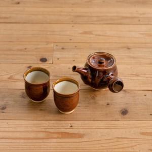 ふるさと納税 【黒薩摩焼】急須＆ペア湯呑 アメ釉 茶器 笠沙陶苑