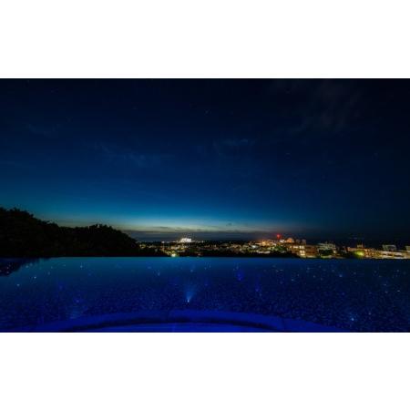 【２点セット】 ふるさと納税 グランディスタイル沖縄読谷ホテル＆リゾート　商品券(5万円分) 沖縄県読谷村 【FKP2560865695】(90180円)