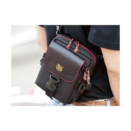 ふるさと納税 バンナイズ　赤いファスナーのサブバッグ (フラップ：バックルタイプ)　バンナイズ 帆布 お散歩 買い物 お出かけ ショッピング す.. 徳島県松茂町の画像