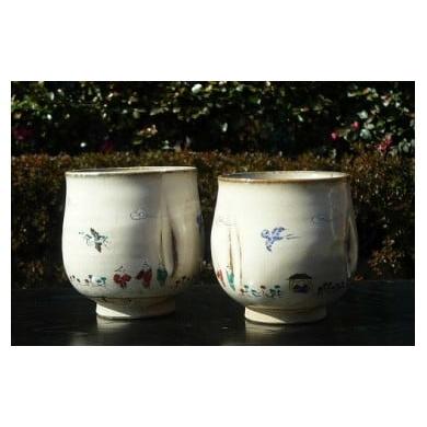 ふるさと納税 湯のみ 大塩昭山窯作 赤膚焼 奈良絵 夫婦 湯呑 T-02 奈良