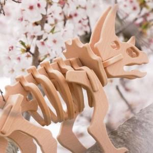 ふるさと納税 手作り恐竜 トリケラトプス タイプ Lサイズ[ 恐竜 パズル 知育 キッズ 子供 おもちゃ 玩具 ] 立体パズル 組み立て 恐竜のほねほね.. 兵庫県小野市の画像