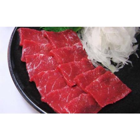 ふるさと納税 くまもとのお肉満喫定期便 (馬刺し・くまもとあか牛ハンバーグ・くまもと黒毛和牛・天草大王水炊きセット) 熊本県