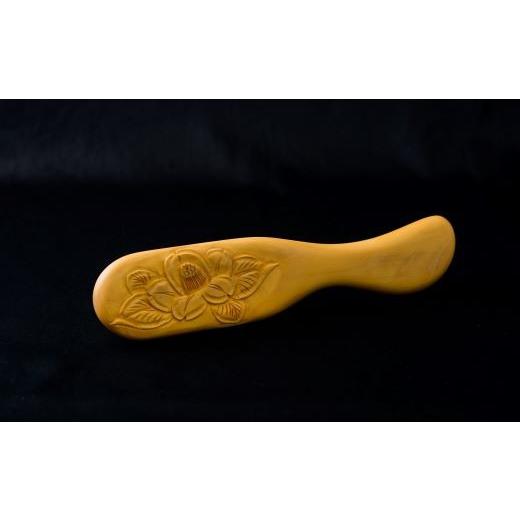 ふるさと納税 木工品・竹工品 鹿児島県 指宿市 実用新案登録済 薩摩つげブラシ 彫椿・手作り布ケースセット(喜多つげ／IB004-011)_3