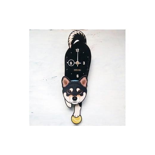 ふるさと納税 木工品・竹工品 岡山県 西粟倉村 D-001T1 黒柴-犬の振り子時計テニスボール C-CD-001A D-001 黒柴_テニスボール/Tennisball