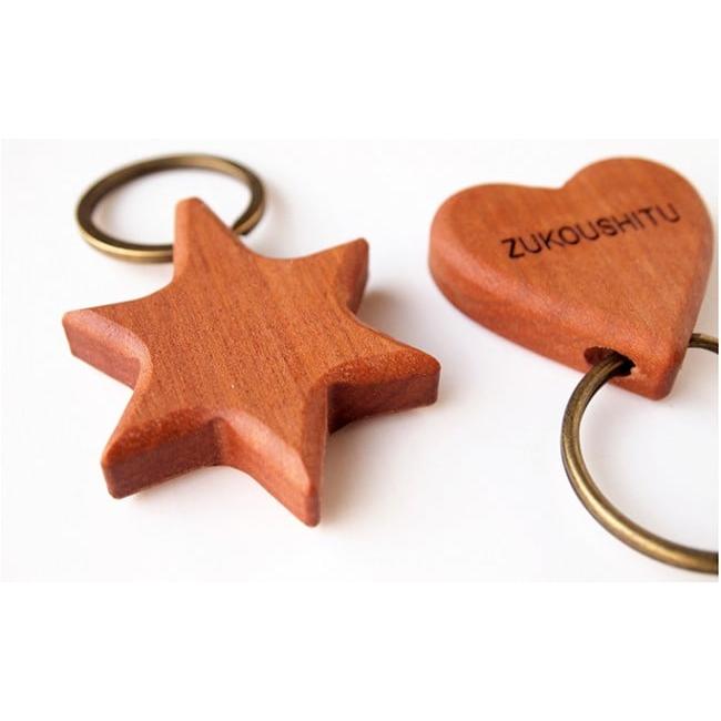 ふるさと納税 雑貨・日用品 千葉県 南房総市 名入れキーホルダー（星・ハート） mi0037-0003 |  | 02