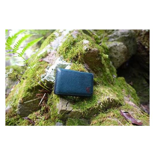 ふるさと納税 小物 和歌山県 有田川町  職人手縫い 和歌山日本鹿革名刺入れ　深森（緑色） 緑色(Green)の画像