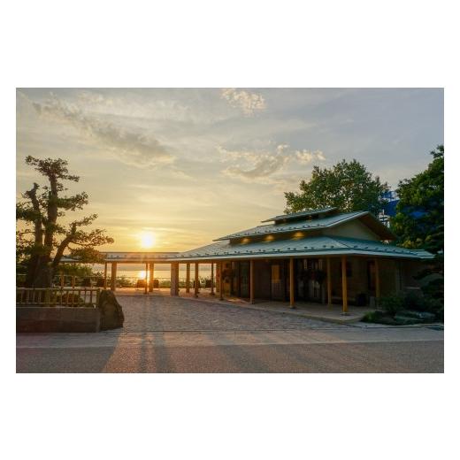 ふるさと納税 石川県 七尾市 和倉温泉多田屋ペア宿泊券(基本客室宿泊1泊2食付き)【旅行 宿泊利用券 高級宿 温泉 石川県 七尾市 和倉温泉 F004】 石川県 七尾市