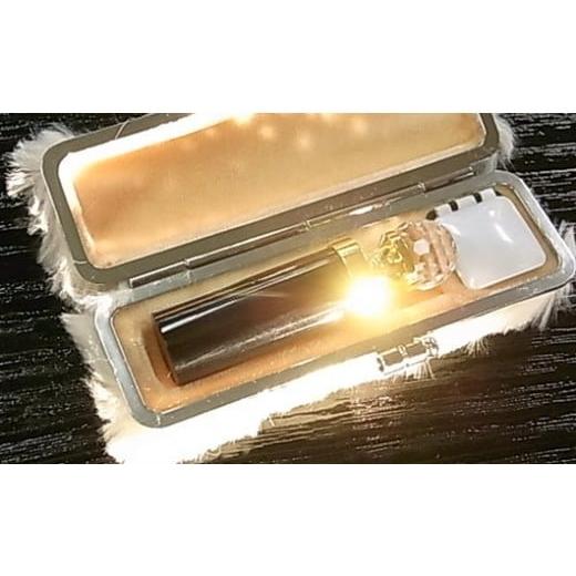 ふるさと納税 民芸品・工芸品 山梨県 市川三郷町 老舗ハンコメーカープロデュース。君を守りたい 美しき『白馬王子』きらめきHANKOセット(12×60mm)。ブラッ…